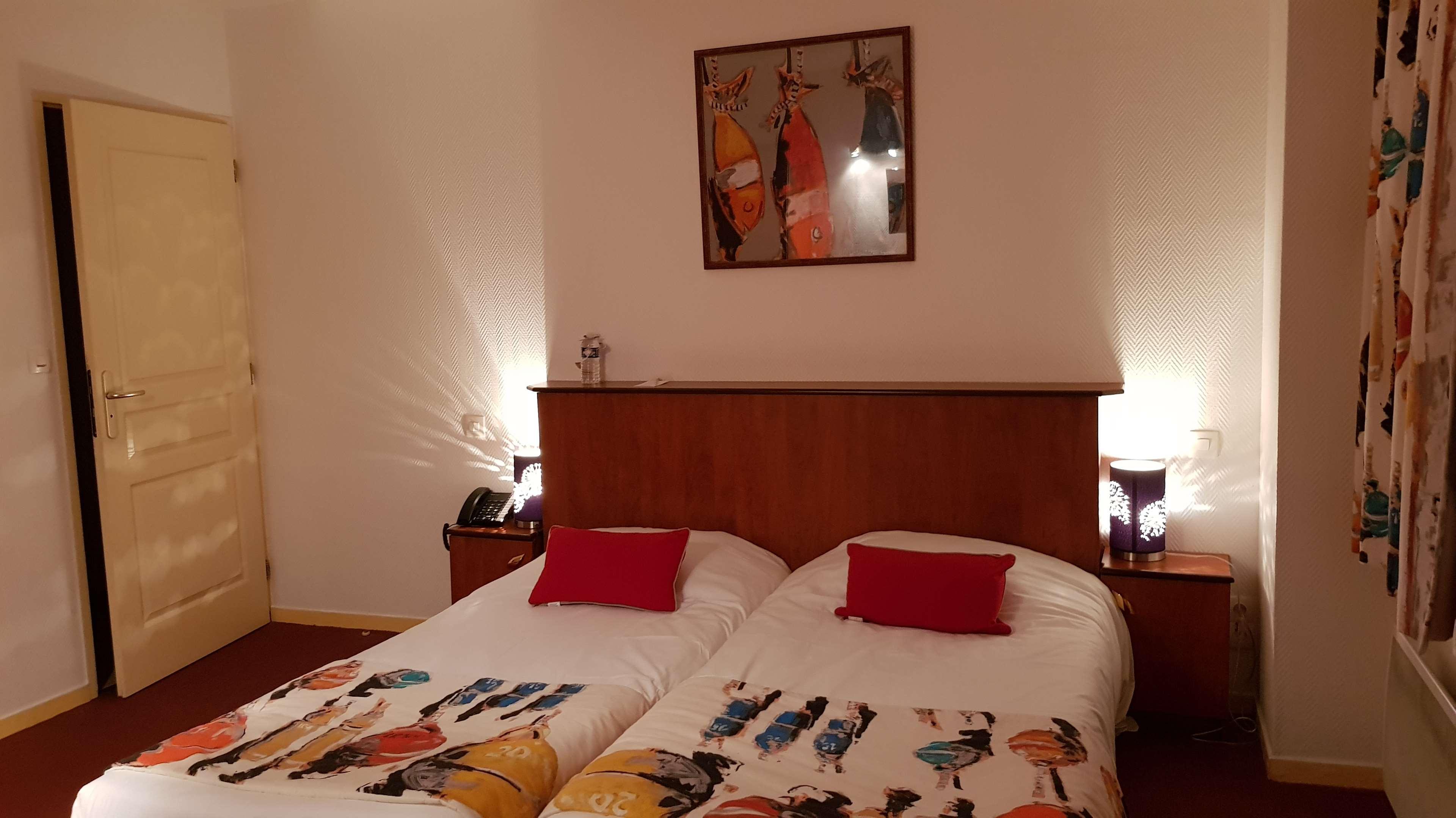 Contact Hotel Utah Beach Carentan - Anciennement Kyriad מראה חיצוני תמונה
