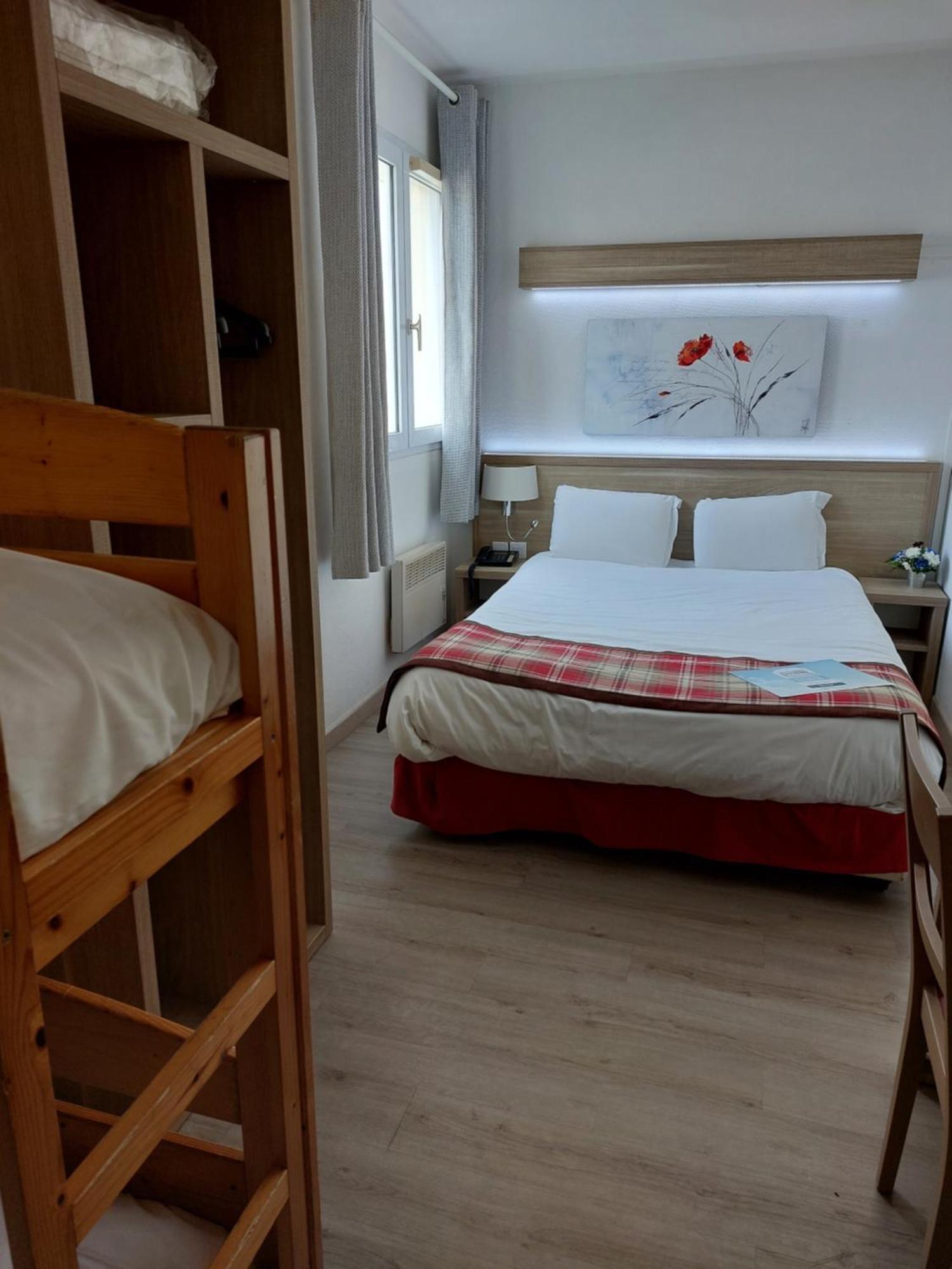 Contact Hotel Utah Beach Carentan - Anciennement Kyriad מראה חיצוני תמונה